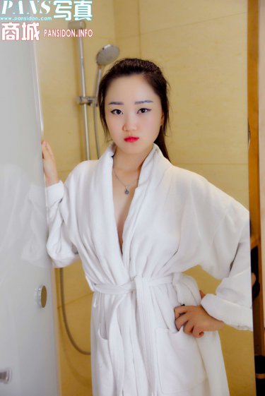 冲田杏梨乳女教师手机观看